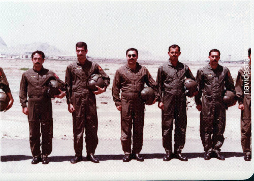 علمت اکثر من 30 طیارا جویا / قال الامام الخمینی : انتم شرکاء فی اجر الشهداء