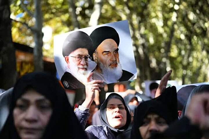 مراسم تشييع جثامين 300 شهيد مجهول الهوية من شهداء الدفاع المقدس في أنحاء البلاد