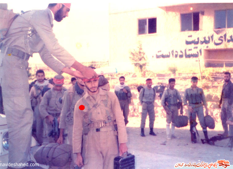 شهید وحيد رضا احتشامي که در بهترین رتبه در رشته پزشكي دانشگاه تهران پذیرفته شد