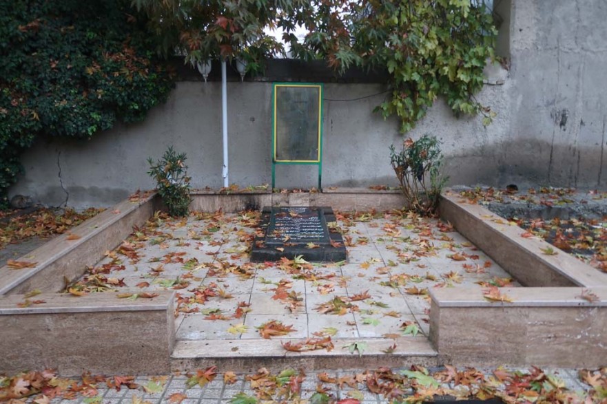 گلزار شهدای کن در یک روز پاییزی / تصاویر