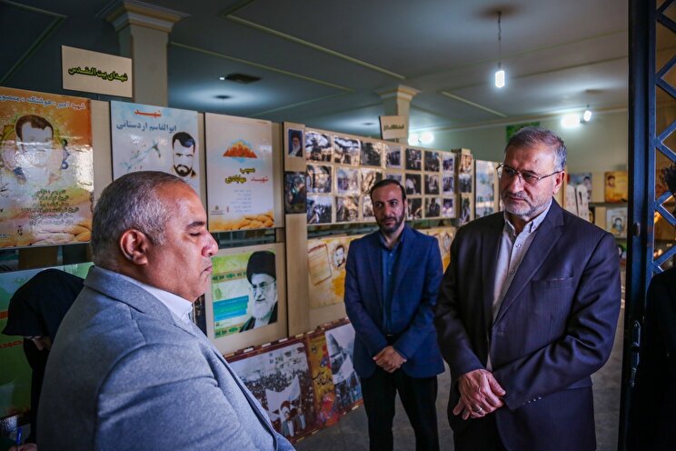 بازدید دکتر یعقوب سلیمانی از موزه یادمان شهدای ورامین/ تصاویر
