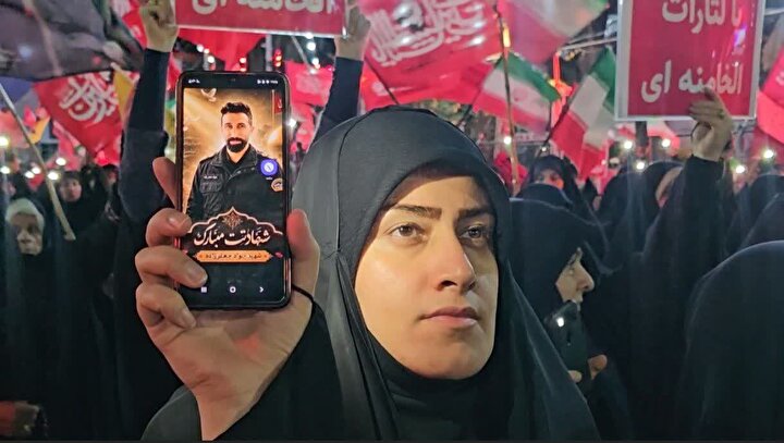 دلتنگیِ باشکوه؛ وقتی عشق، با شهادت هم‌مسیر می‌شود